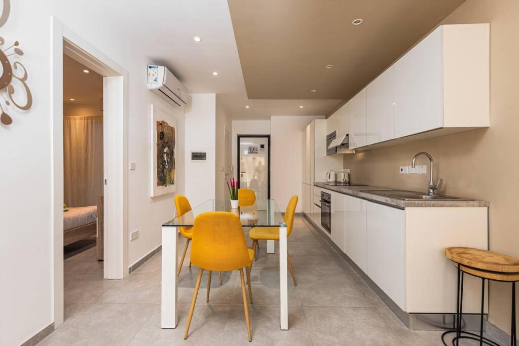 Sliema Smart Seaview Apartment Экстерьер фото